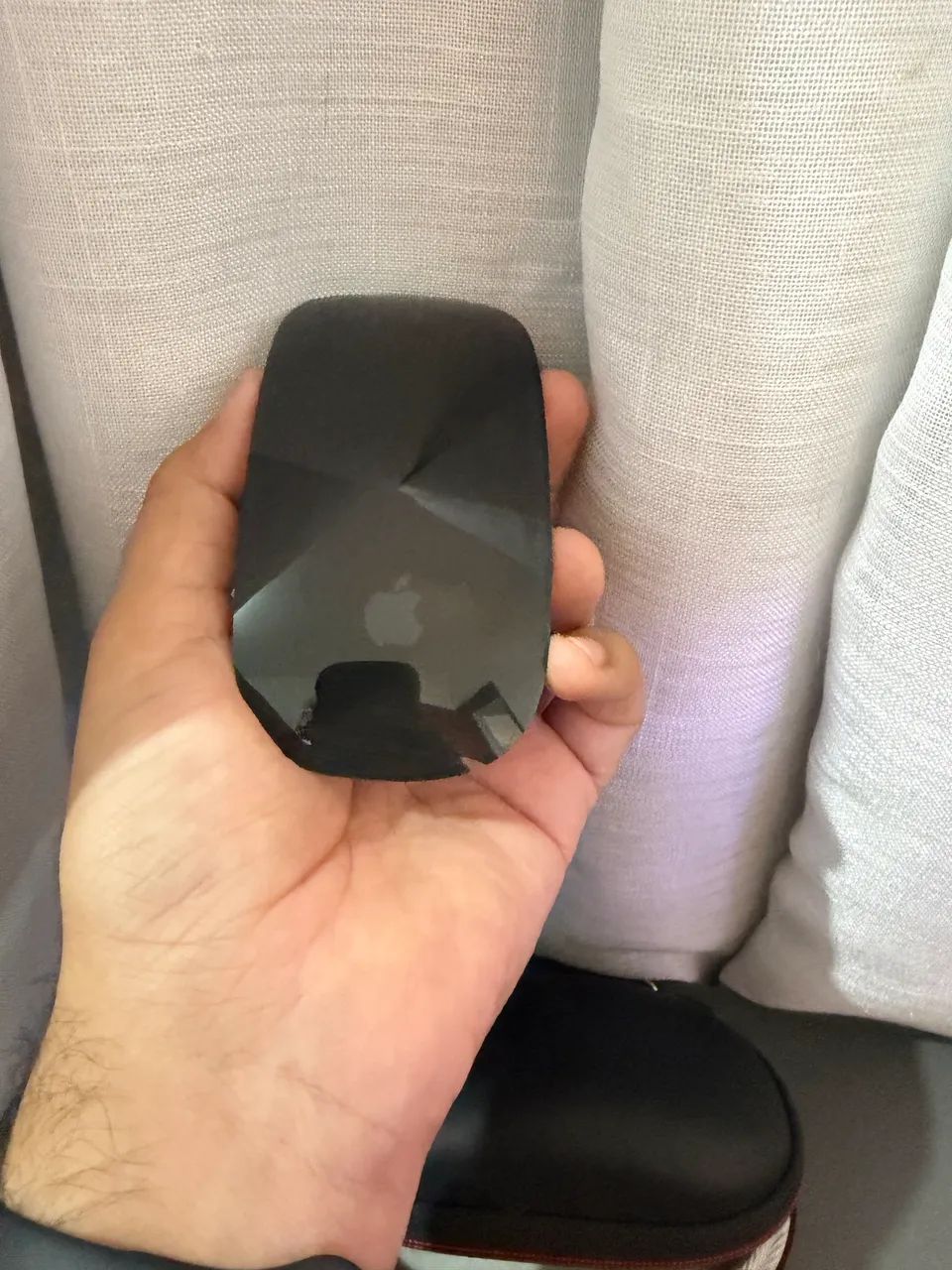 MacBook M2 - Cinza Espacial com Magic Mouse Preto - Foto 2