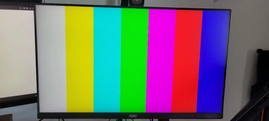 Monitor Gamer AOC 24" 144hz Full HD IPS - Foto 2