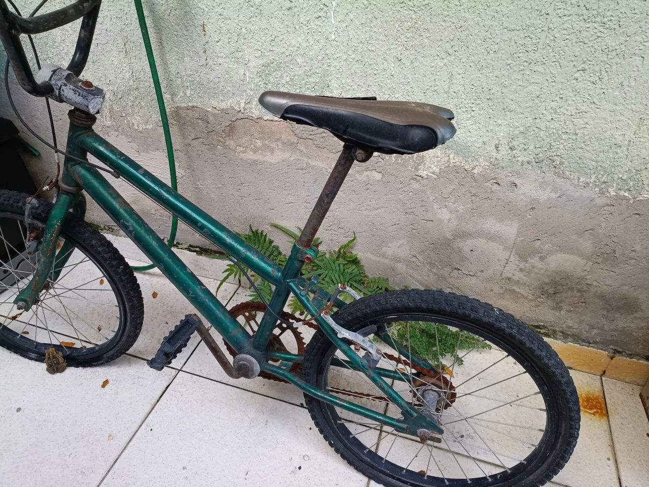 Bicicleta média aro 20 - Foto 2