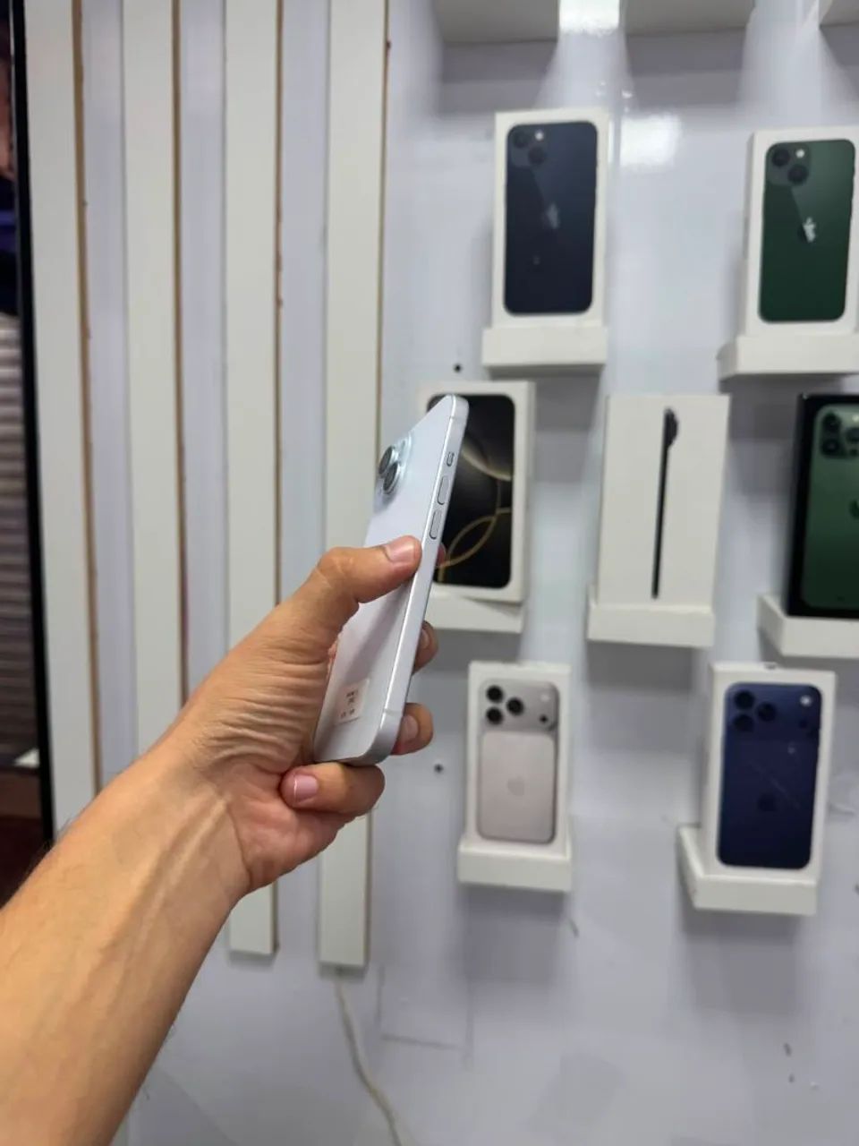 iPhone 15 - 128GB <br>?2.999,00 - Foto 3