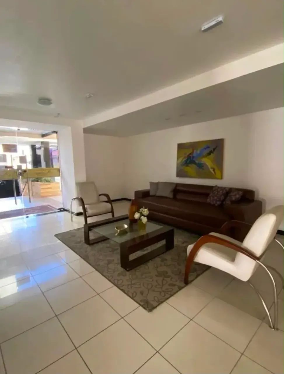 Alugo apartamento 4 quartos em Manaíra a 400m do mar
