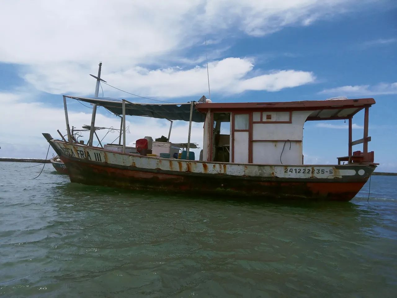 Vendo banco de pesca ou troco por um menor 