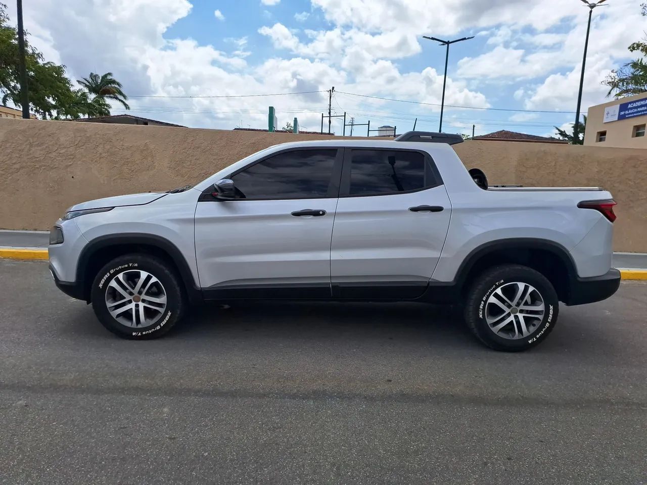 Fiat Toro Freedom 2.4 16V Flex Aut. 2017 - Foto 3