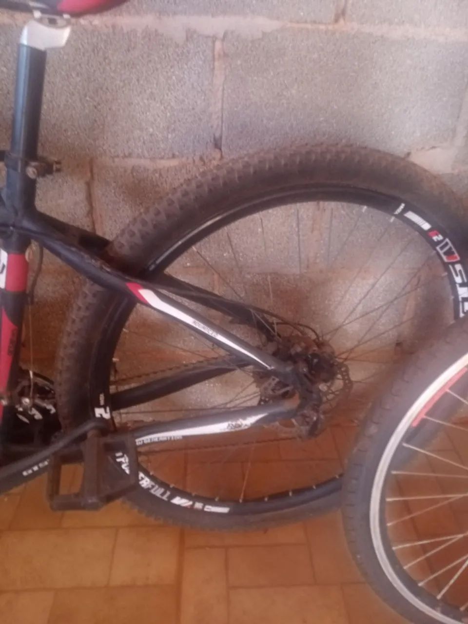 Vendo bicicleta preço a combinar  - Foto 3