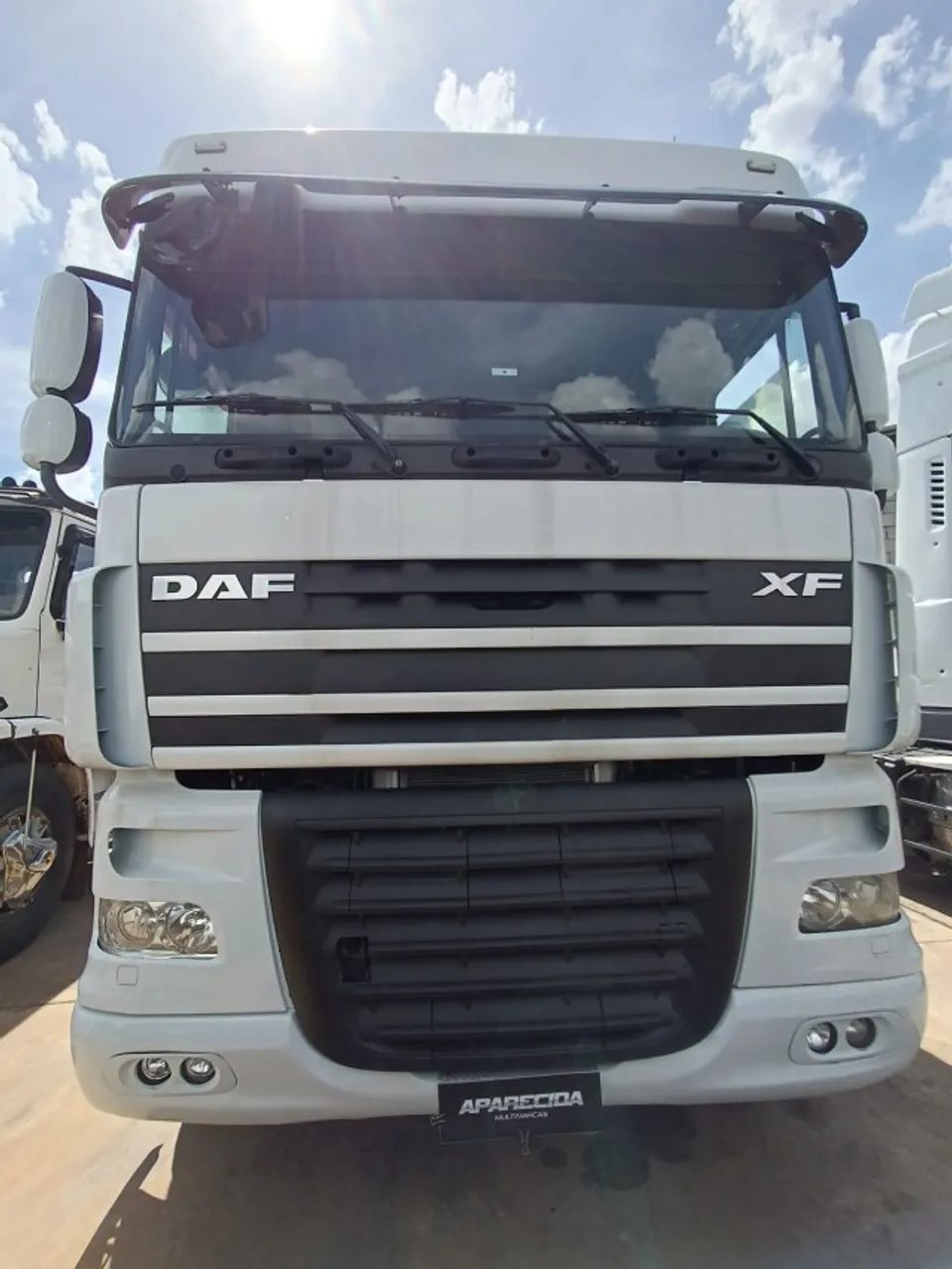 DAF XF105 460 ano 2017  6x2