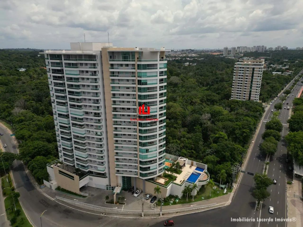 Apartamento, Vision Residence, com 3 suítes sendo 1 suíte com closet na Orla da Ponta Negr - Foto 2
