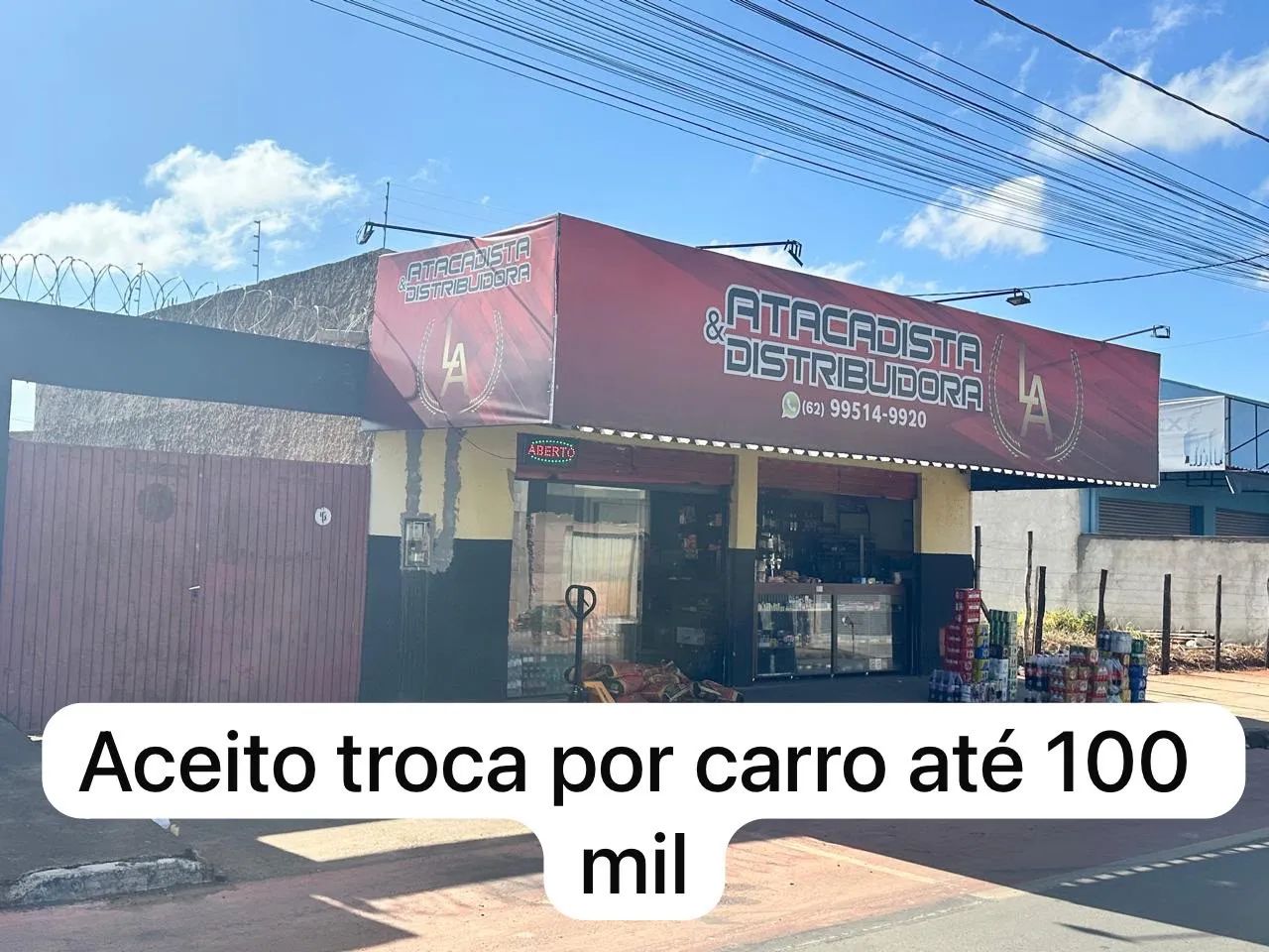 Sala comercial com lote de 370 mts