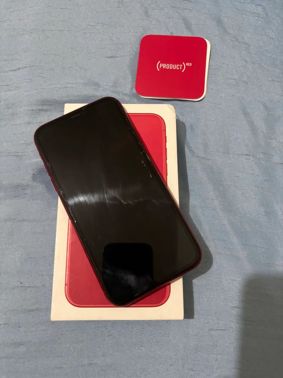 iPhone 11 Product Red - 64GB - Foto 2