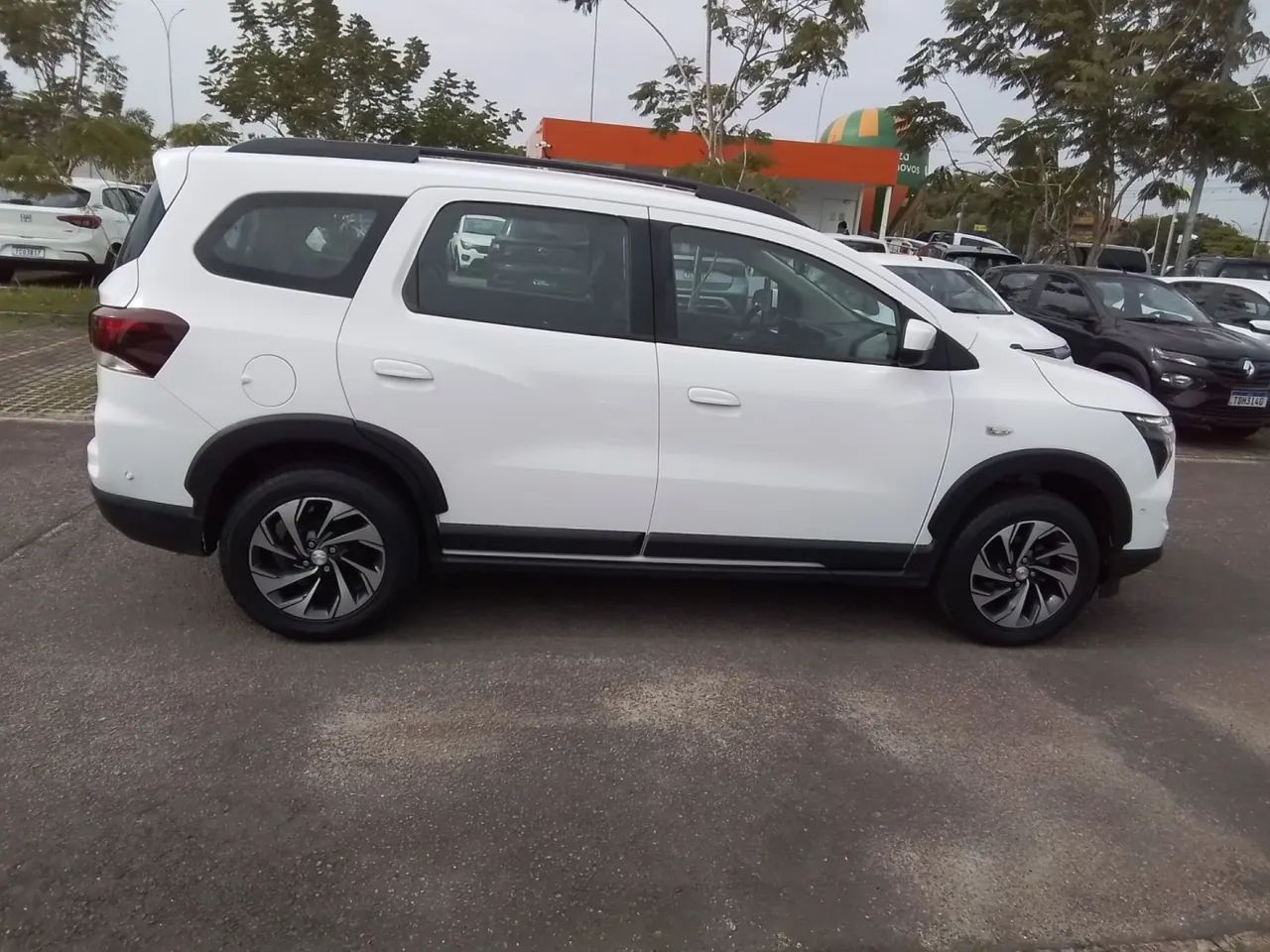Chevrolet Spin Premier 1.8 8V Econo.flex 5P Aut. 2025 - Foto 4