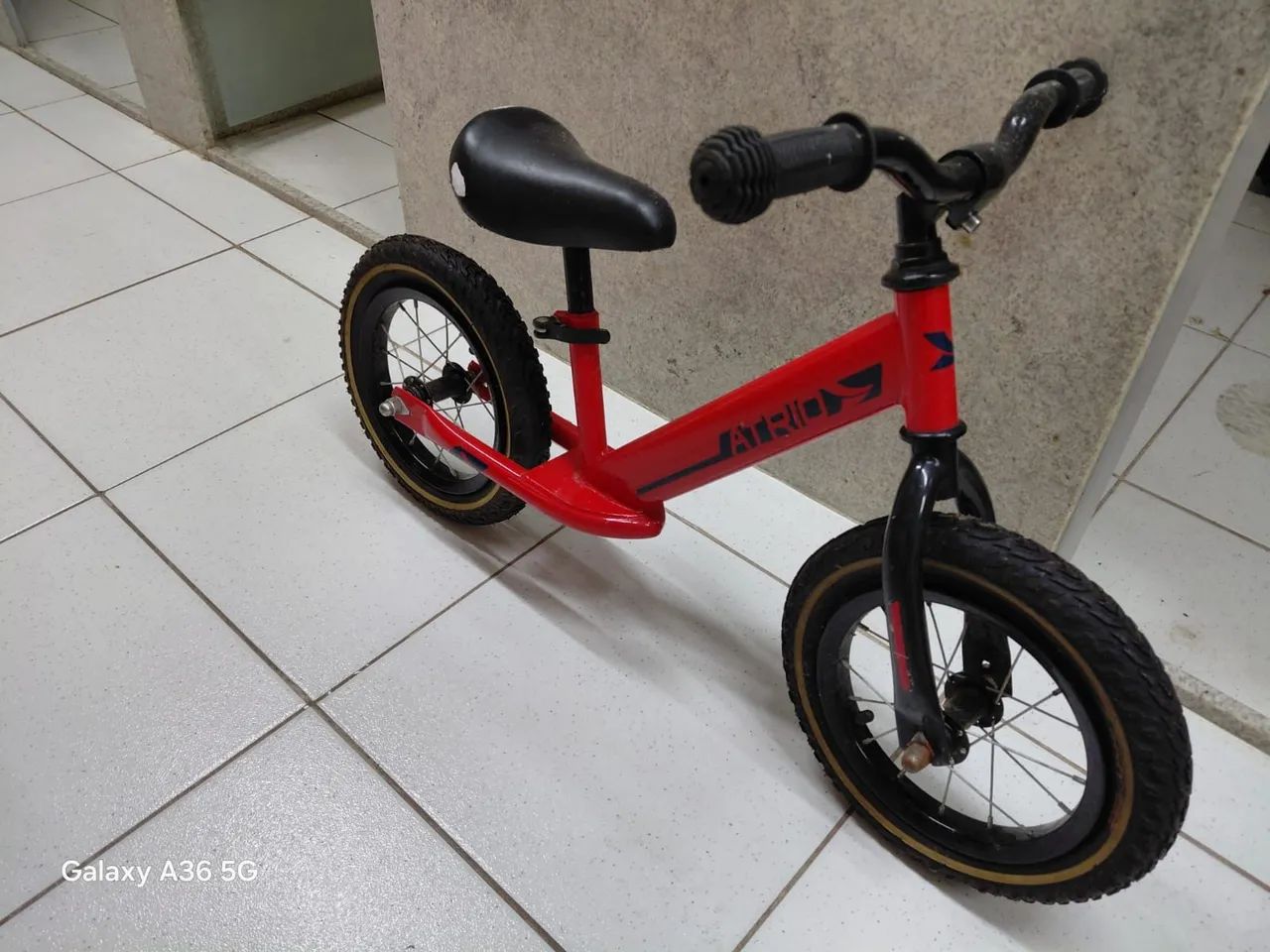 Bicicleta semi nova