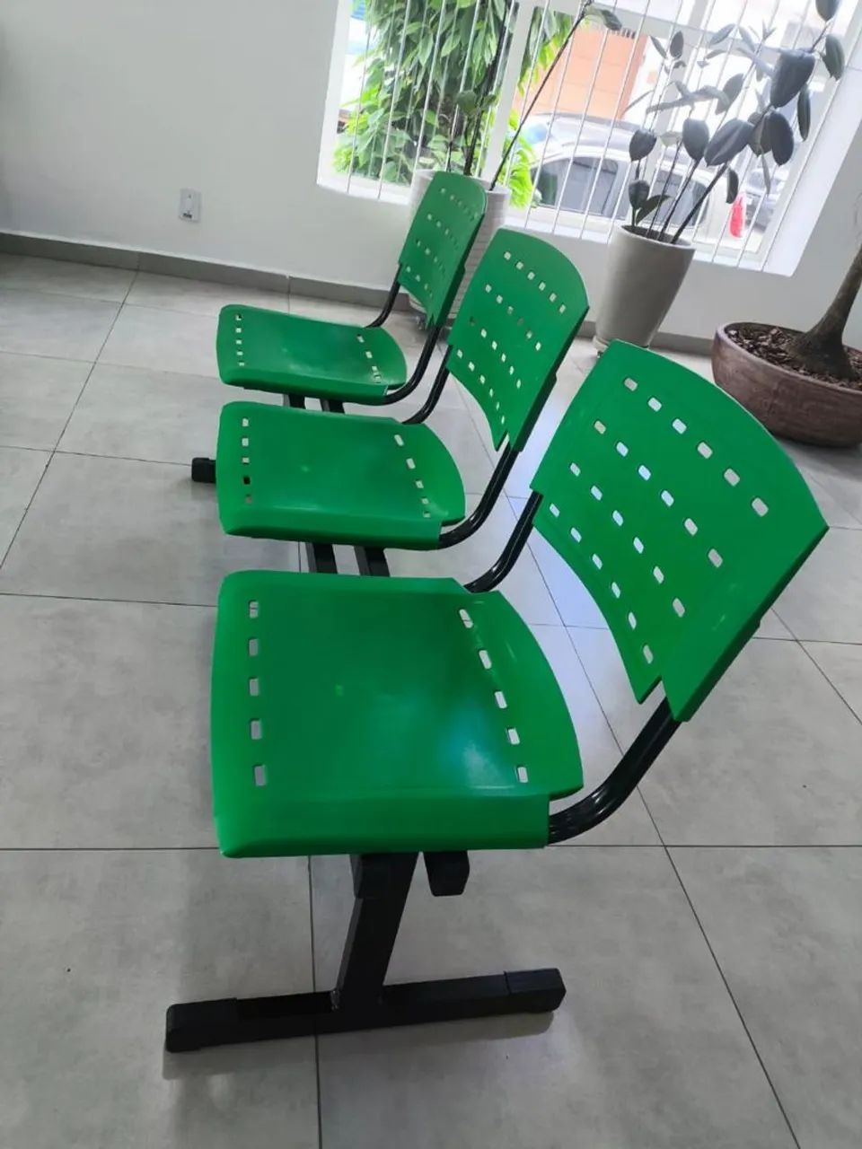 Cadeira de Clínica 3 Lugares - Foto 2