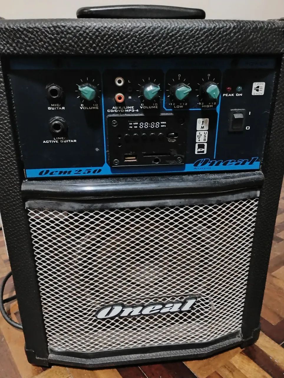 Caixa Amplificada 