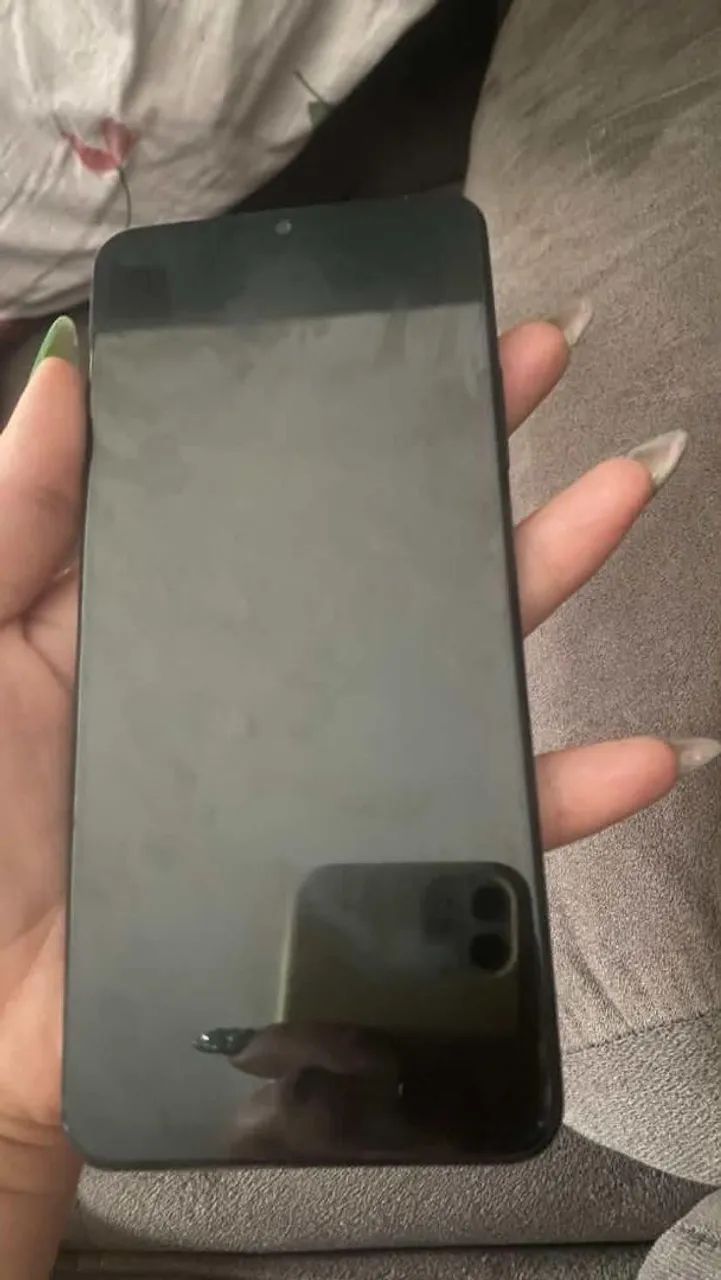 iPhone 11 e xiaomi realme note 50  - Foto 5