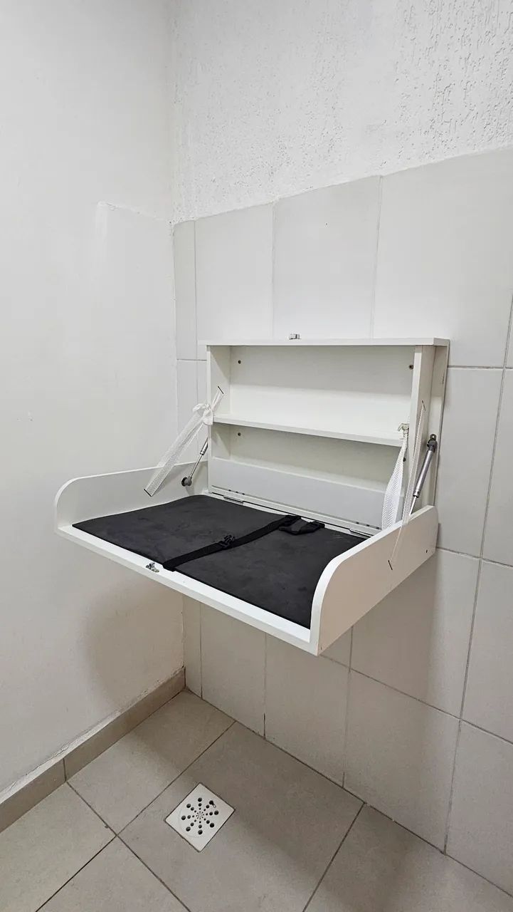 Trocador de fraldas de parede - Foto 2