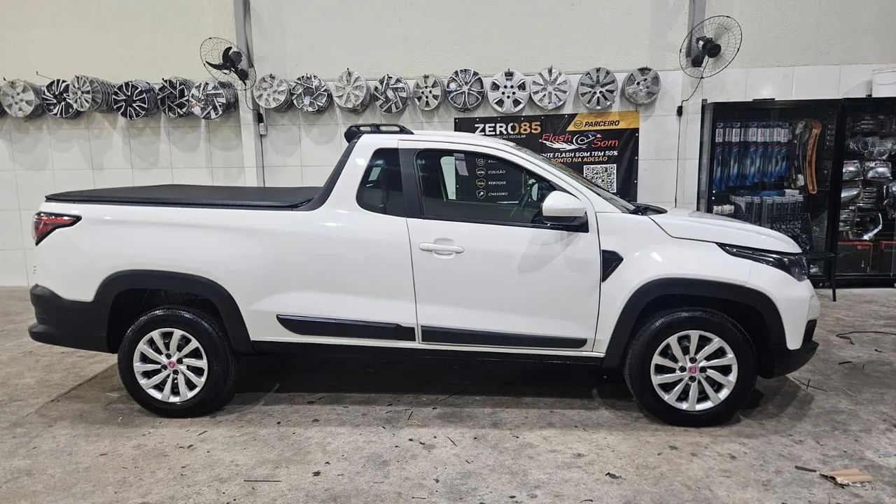 Fiat Strada Endurance 1.4 Flex 8V CS Plus 2021 - Foto 2