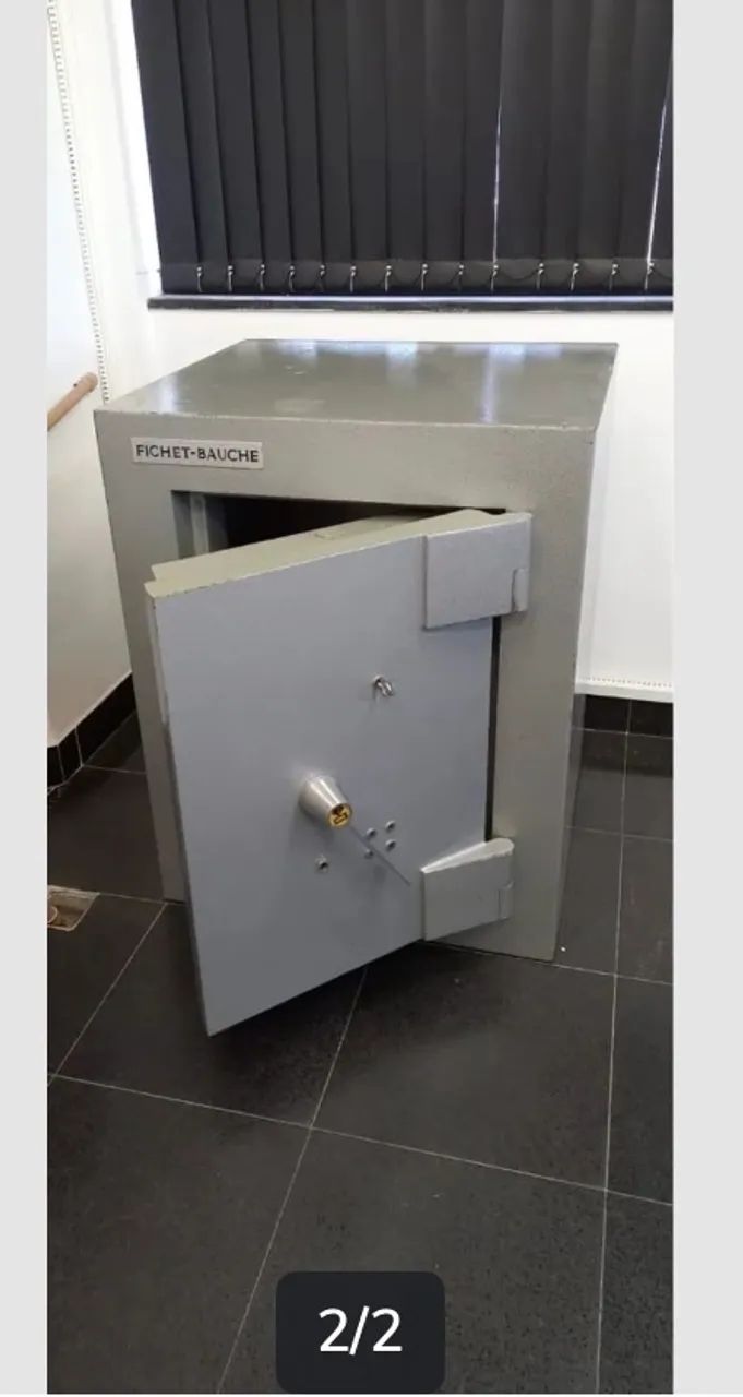 Fichet Bauche Safe
