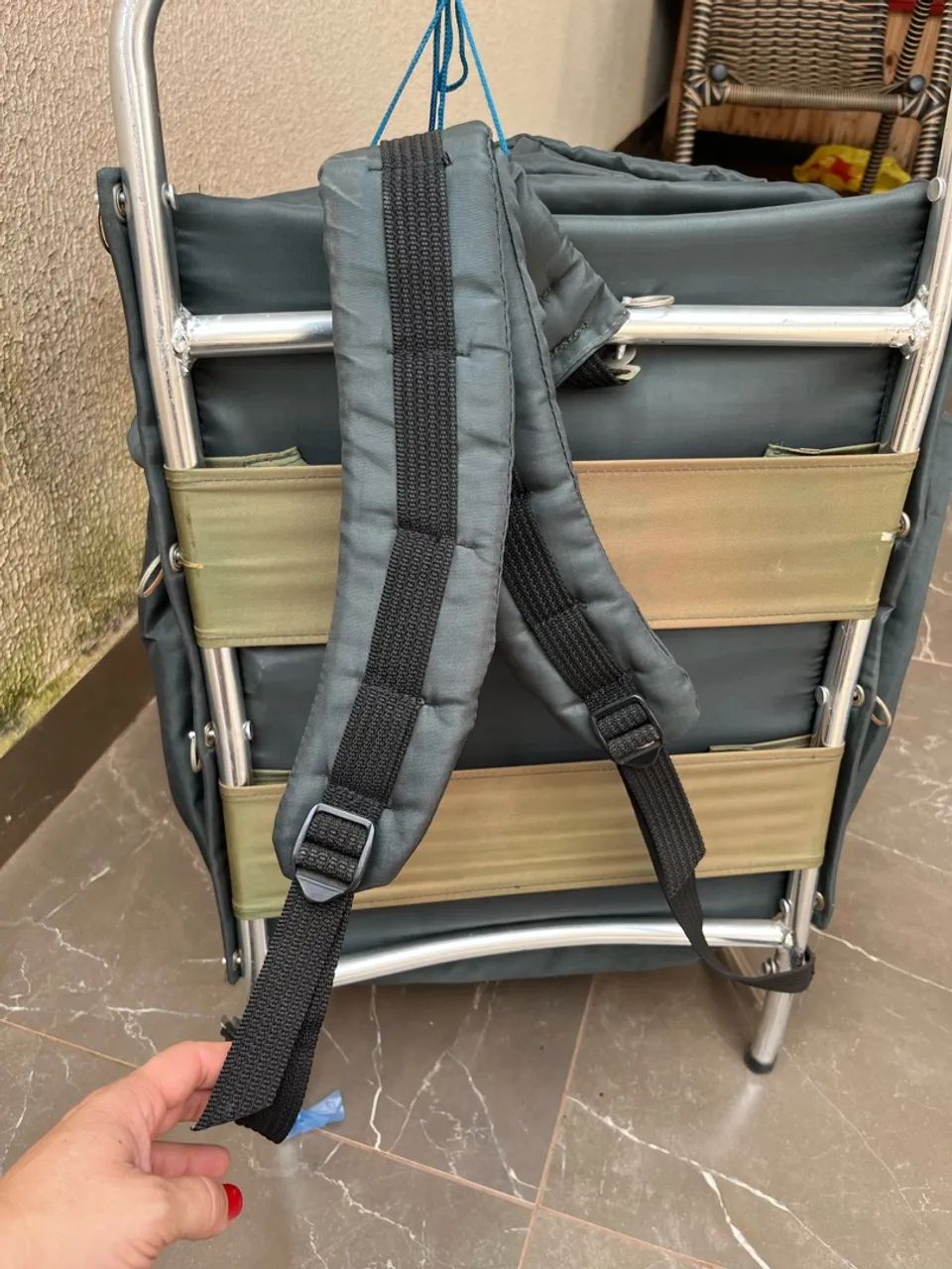 Mala para camping - excelente estado  - Foto 2