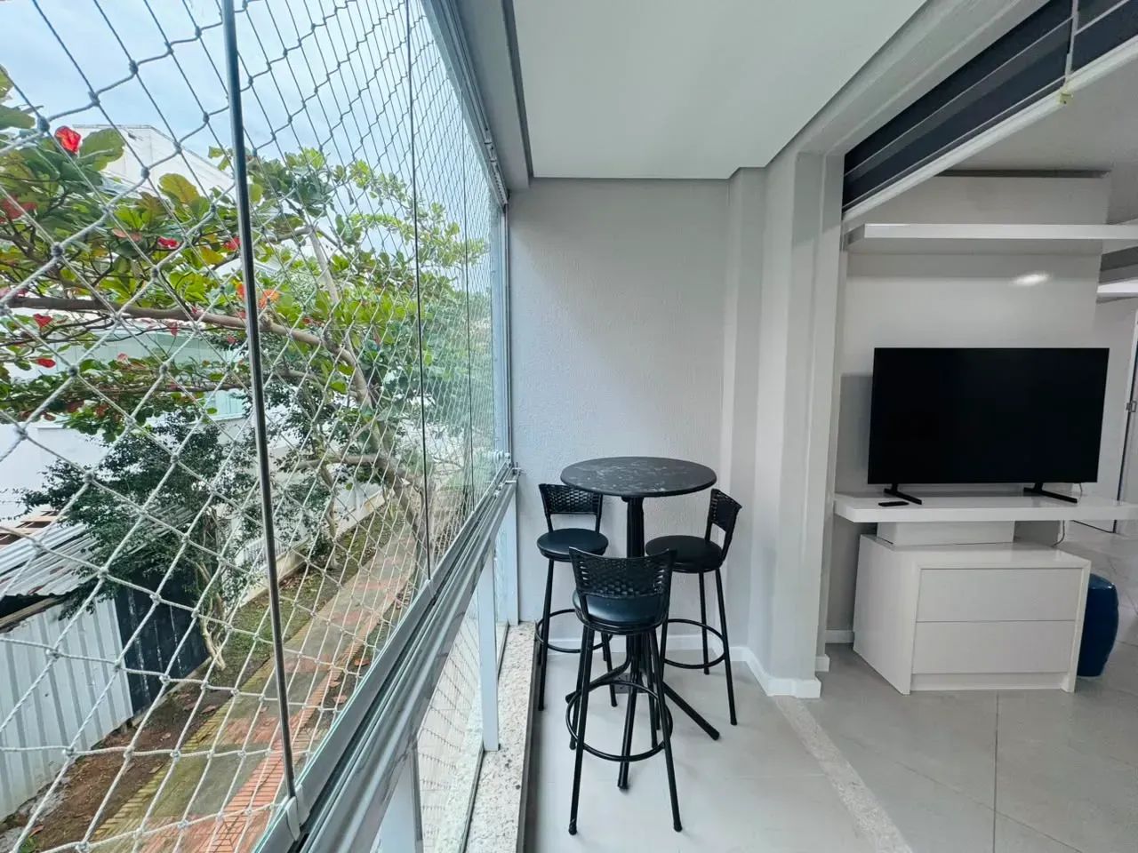 Apartamento na Praia de Palmas - Governador Celso Ramos/SC - Foto 5