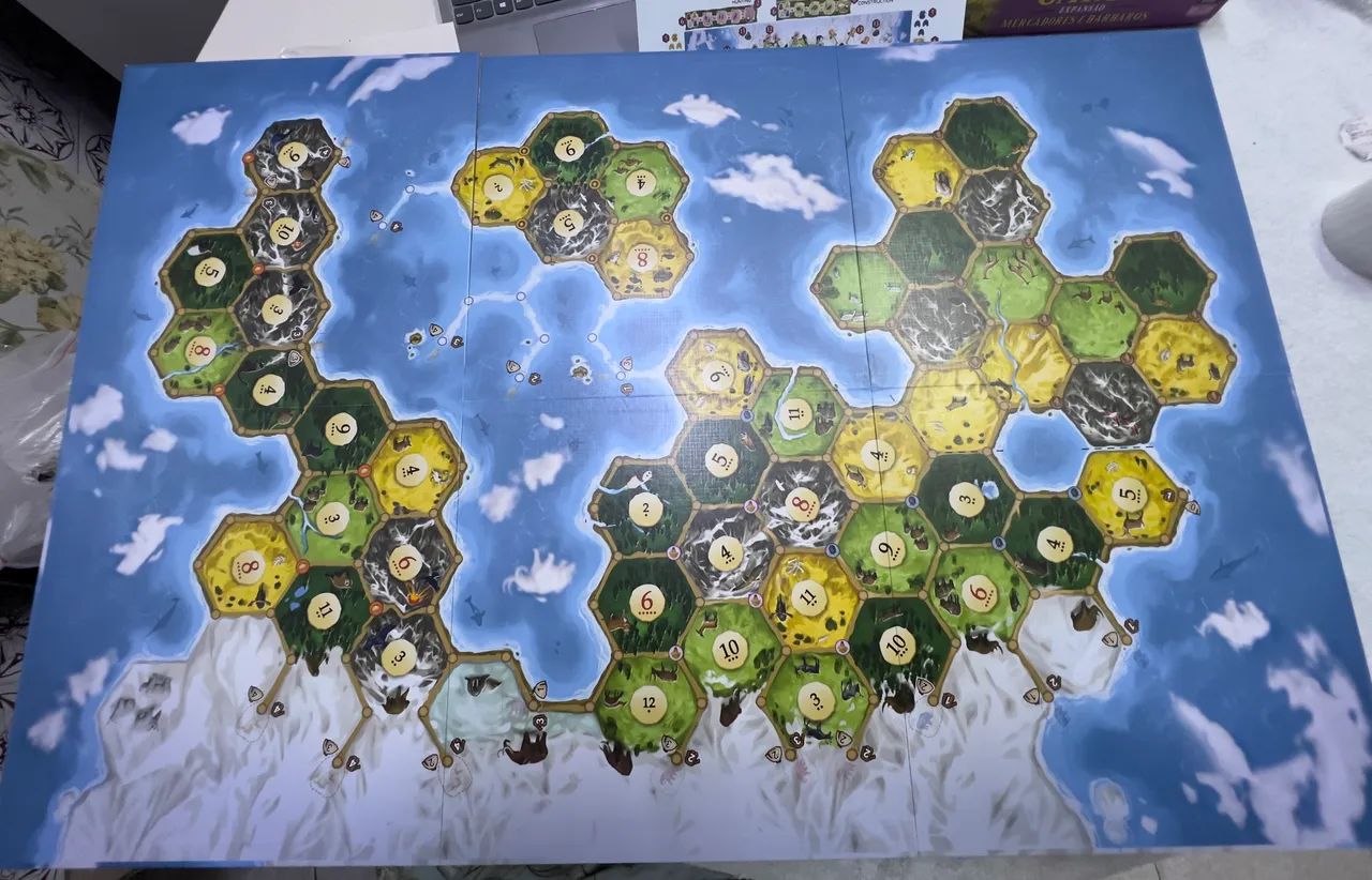 Catan: Dawn of Humankind - jogo tabuleiro - Foto 3