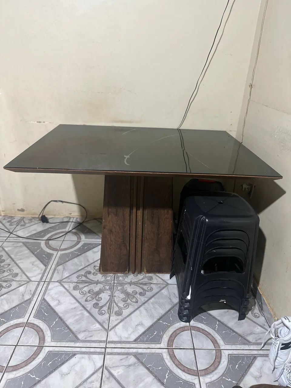 Mesa com tampo de vidro - Foto 3