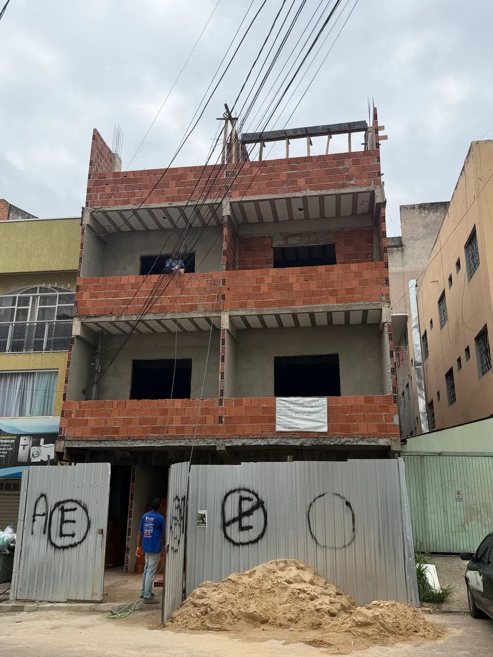 VENDO APARTAMENTO 2 QUARTOS - QE 40 GUARA 2 
