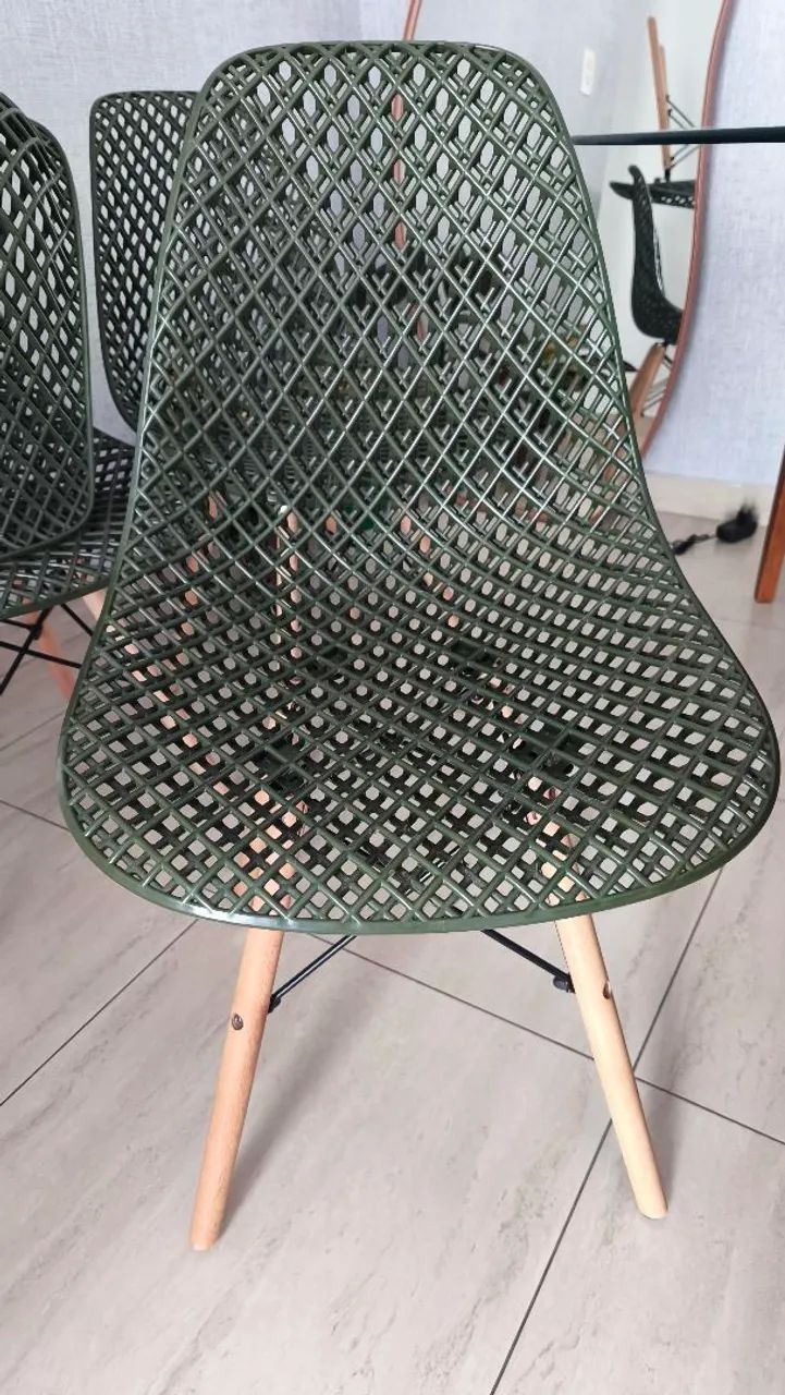 Cadeiras Eames Colmeia