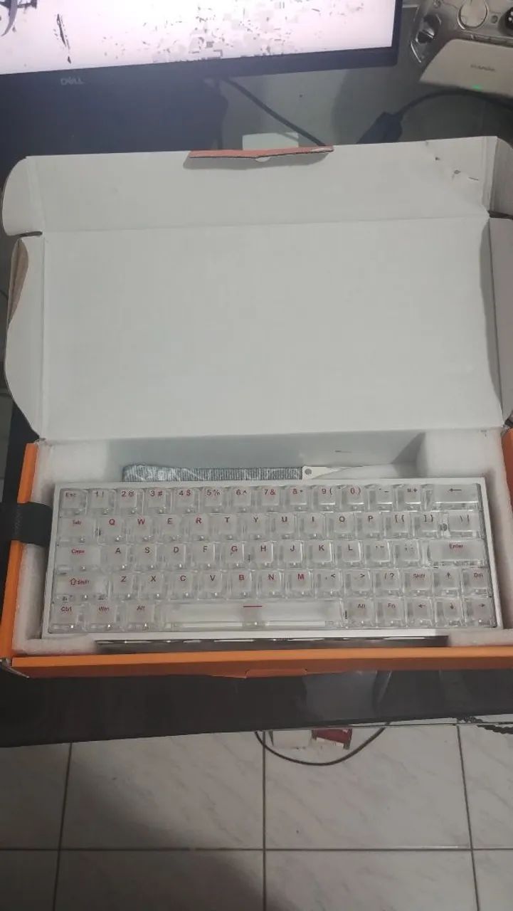 Teclado Magnético IROK MG63 PRATA CASE DE ALUMÍNIO