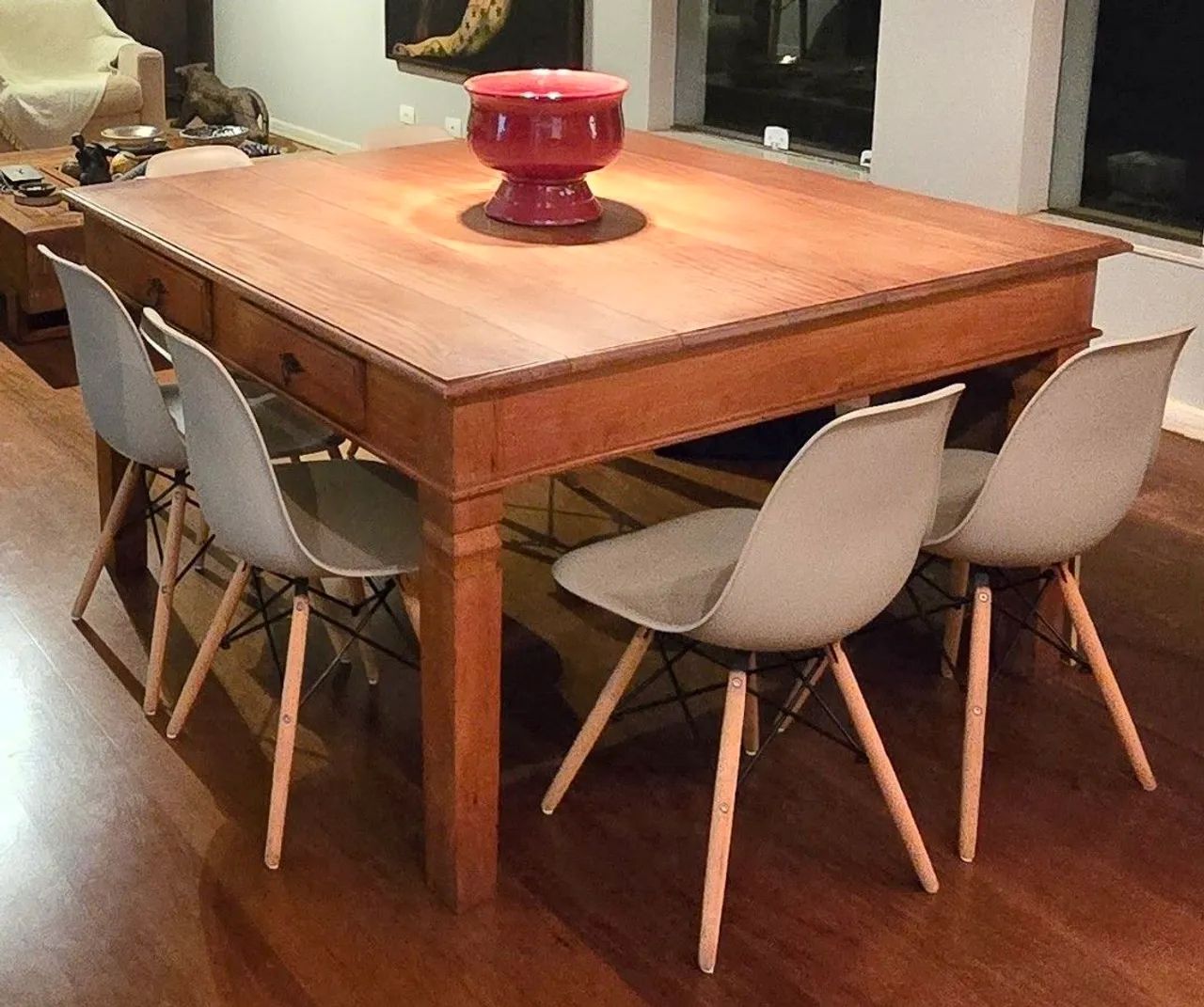 Mesa madeira maciça