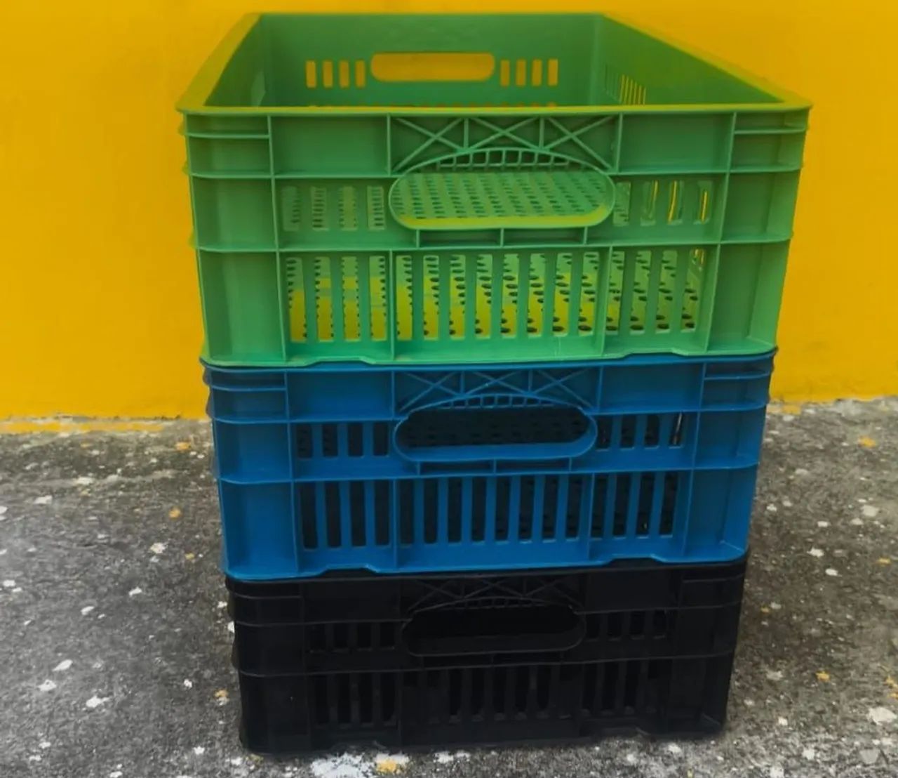 Caixa de Plástico, 33L de Capacidade - Foto 3