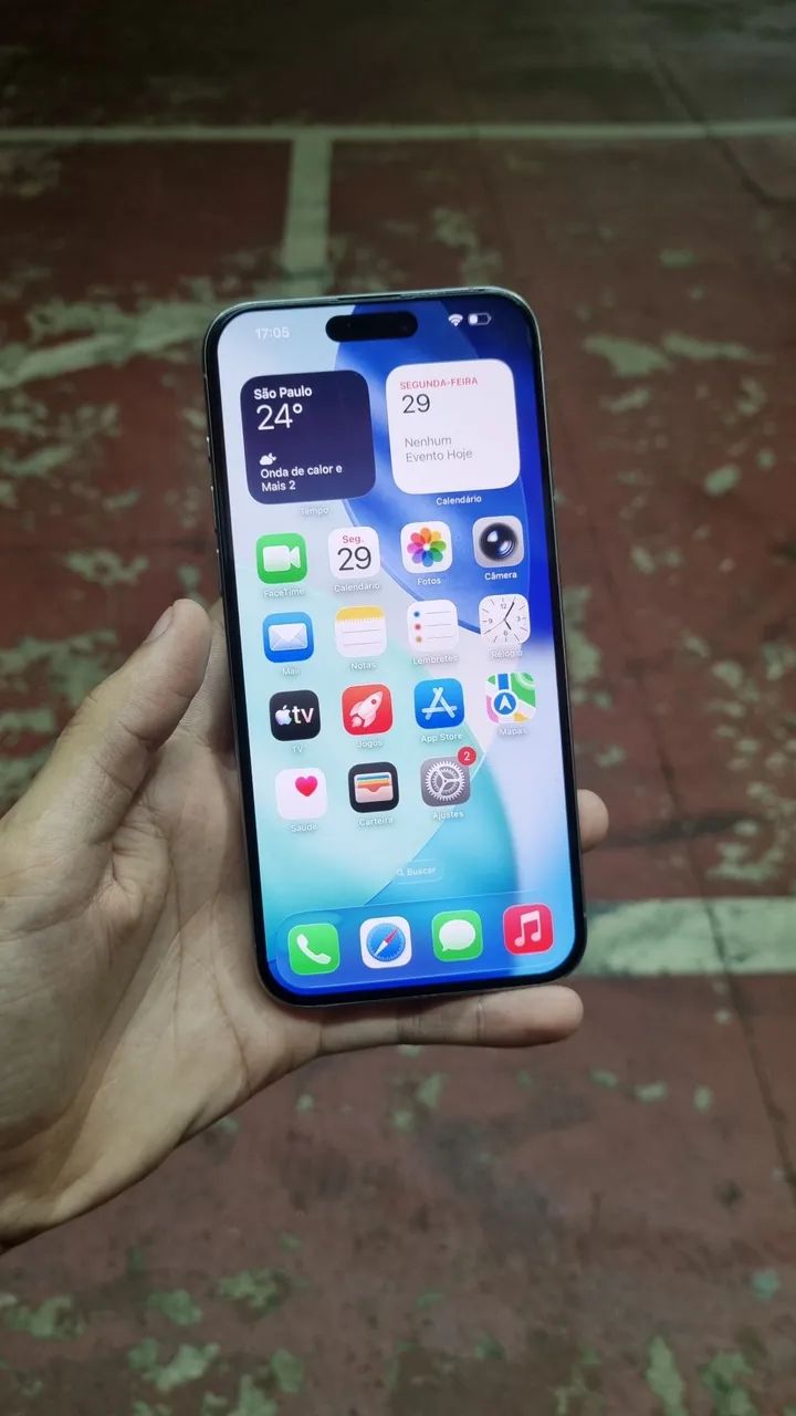 IPhone 15 Pro Max - Foto 2