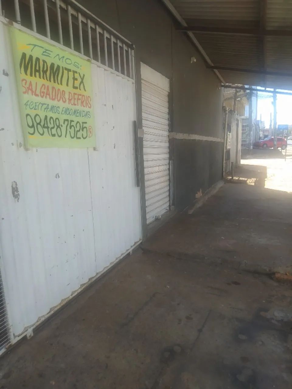 Vendo imóvel de esquina com ponto comercial  - Foto 2