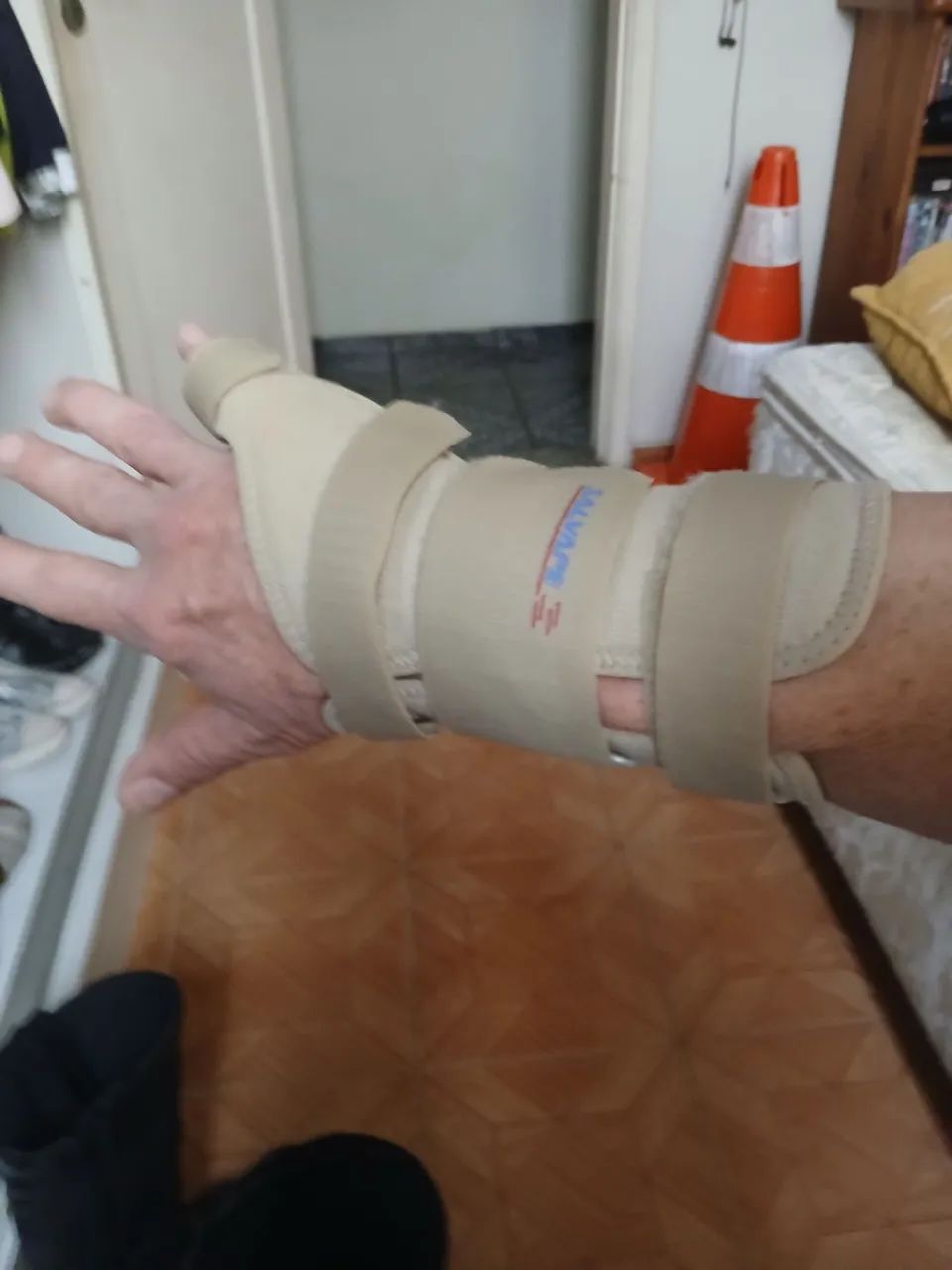 Tala para mão  - Foto 2