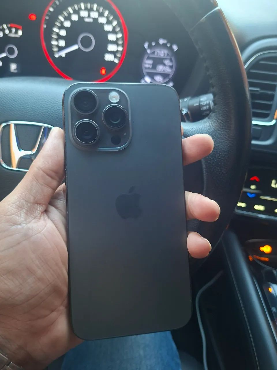 15 pro Max  - Foto 5