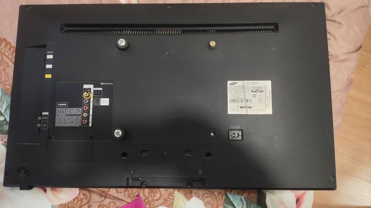 Vendo Samsung 32" LED - Foto 2