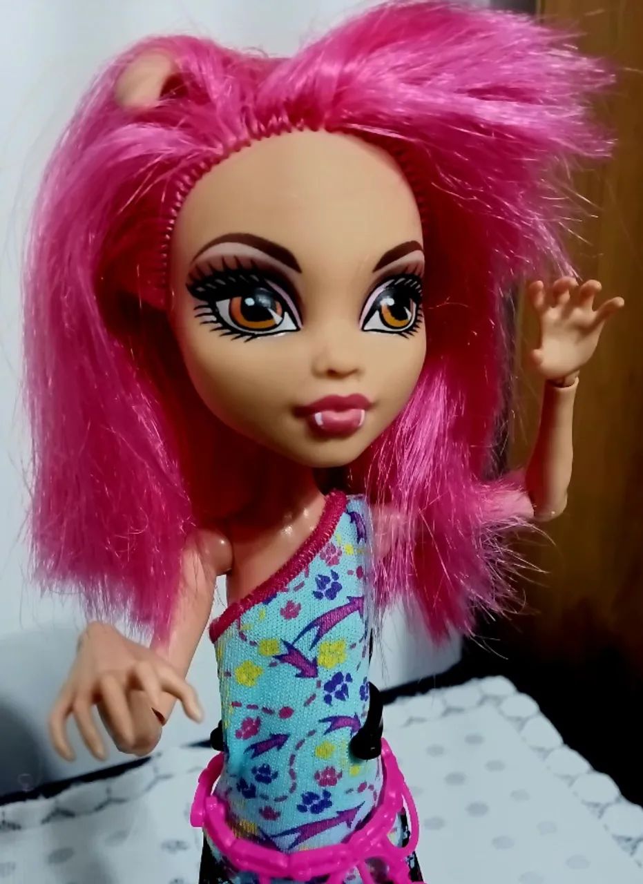 Boneca Monster High Howleen Wolf - Dance Class - Foto 4