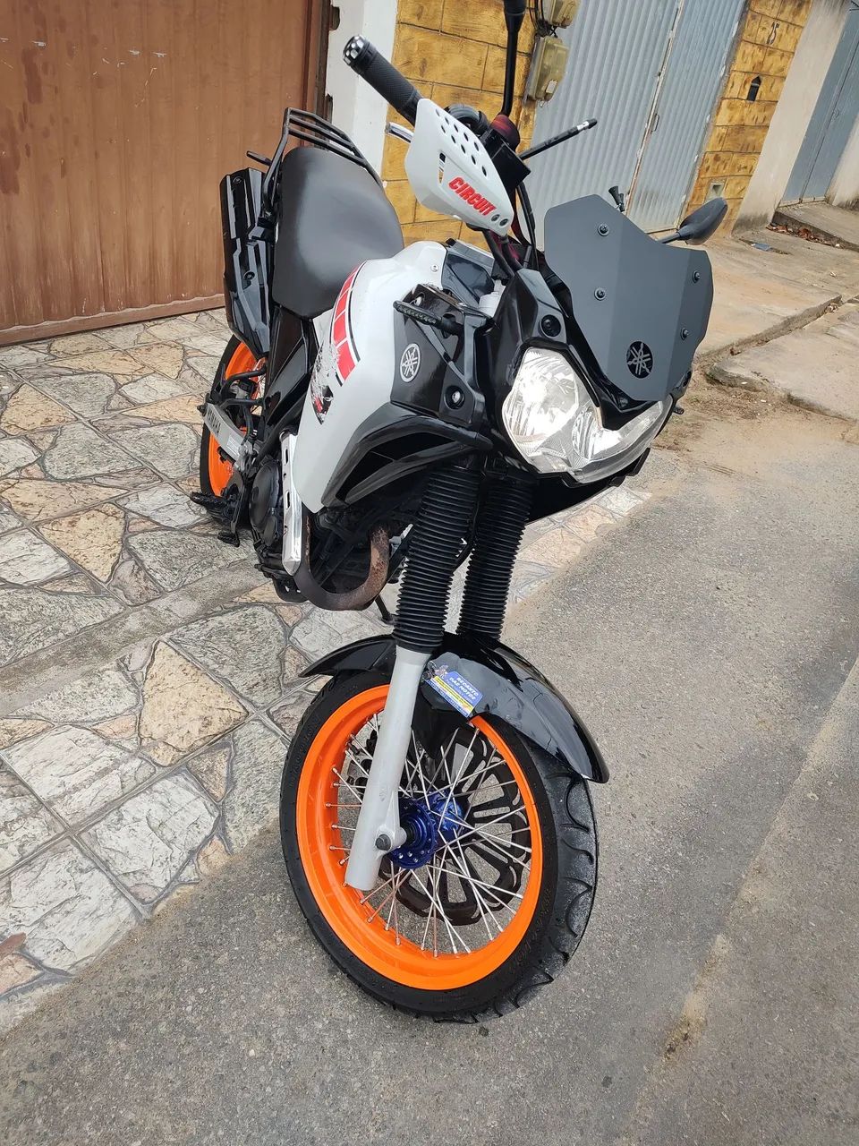 Ténéré 250