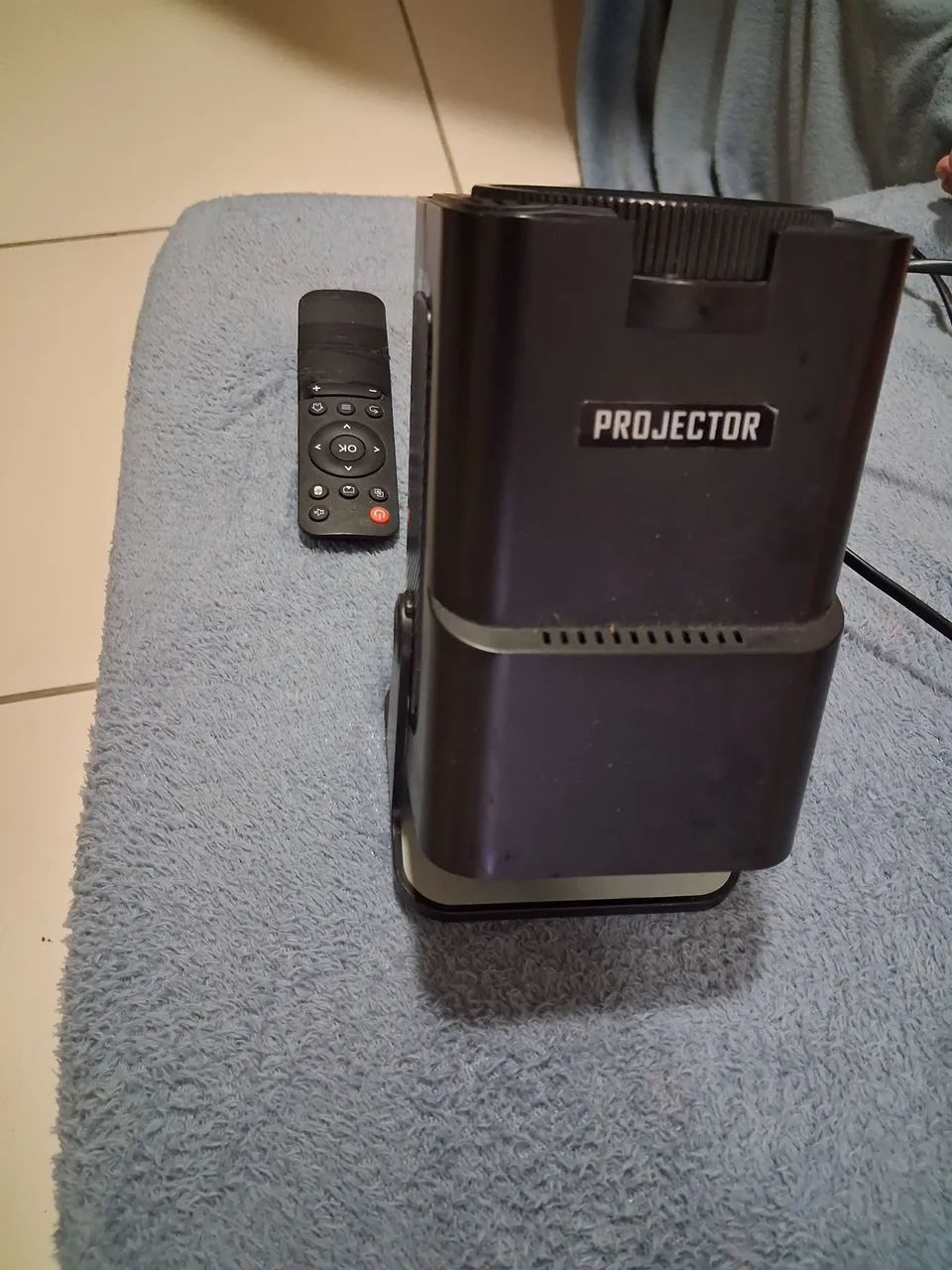 Projetor Hy320 - Foto 4
