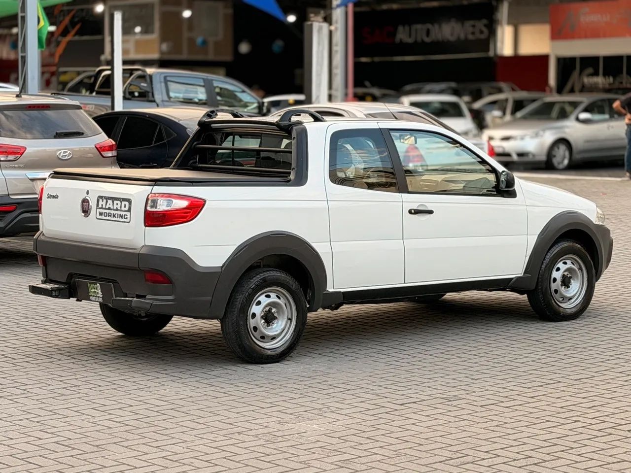 Fiat Strada Working Hard 1.4 Fire Flex 8V CD 2020 - Foto 4