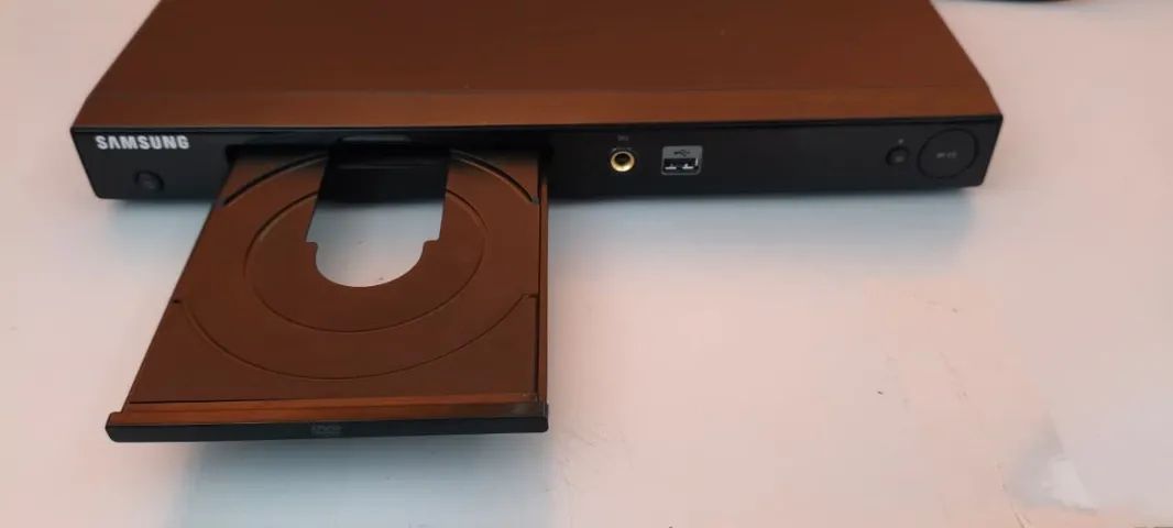 DVD Player Samsung DVD-P191K - Foto 4