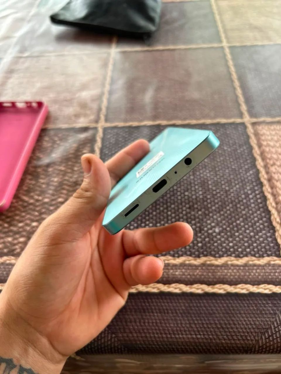 Vendo celular super conservado. Contato 31. *  - Foto 4