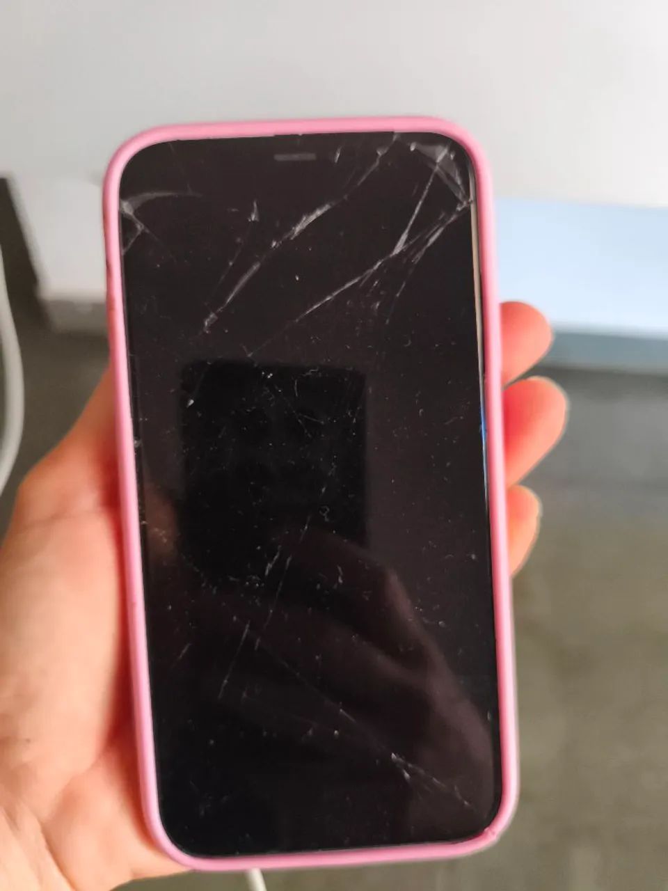 iPhone com defeito para retirar peças ou conserto 
