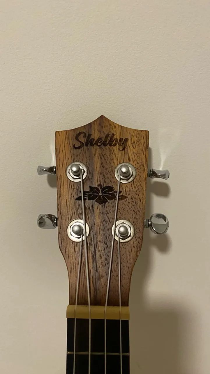 Ukulele Shelby  - Foto 4