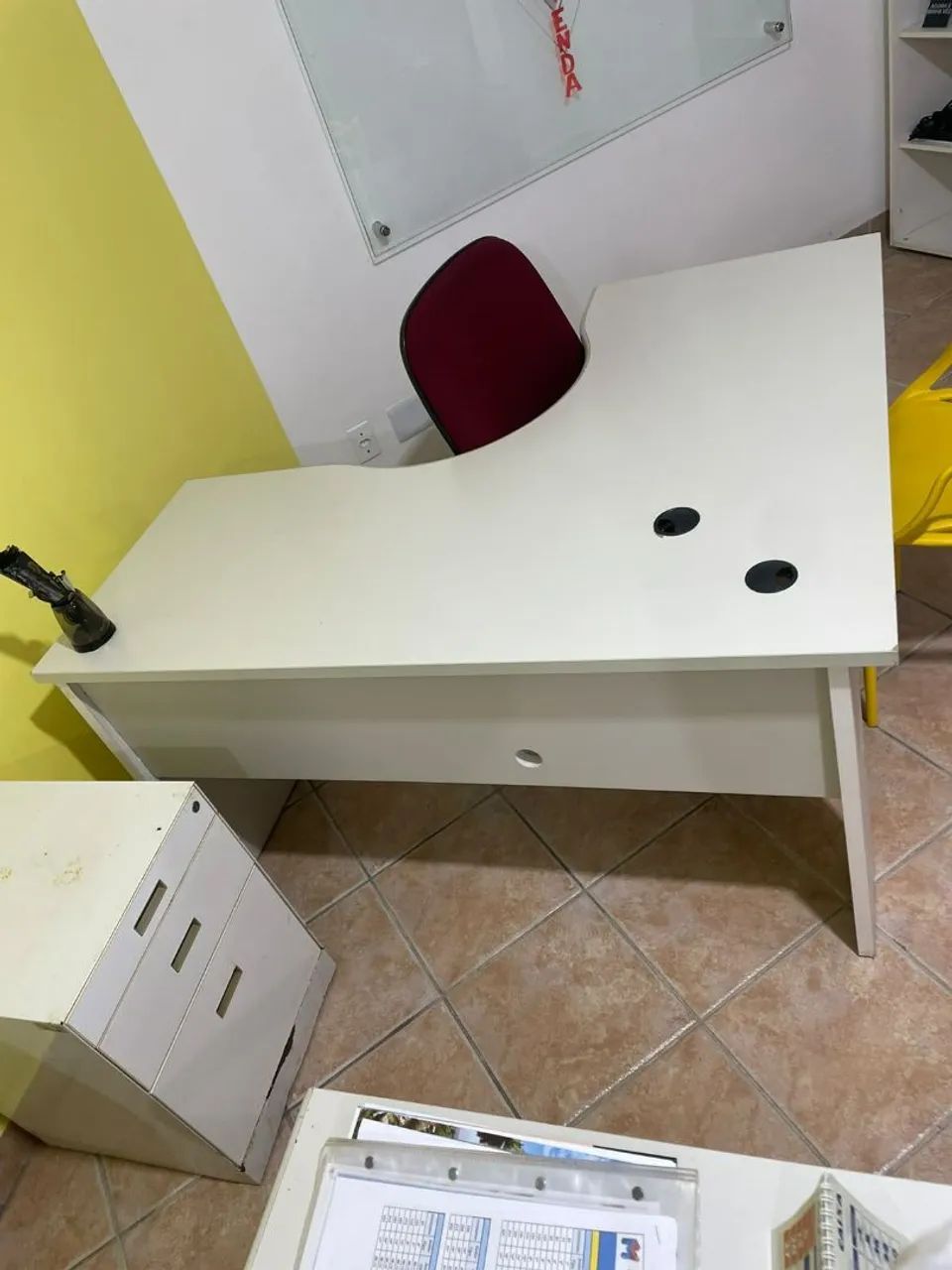 Mesa de escritório em L - Foto 4