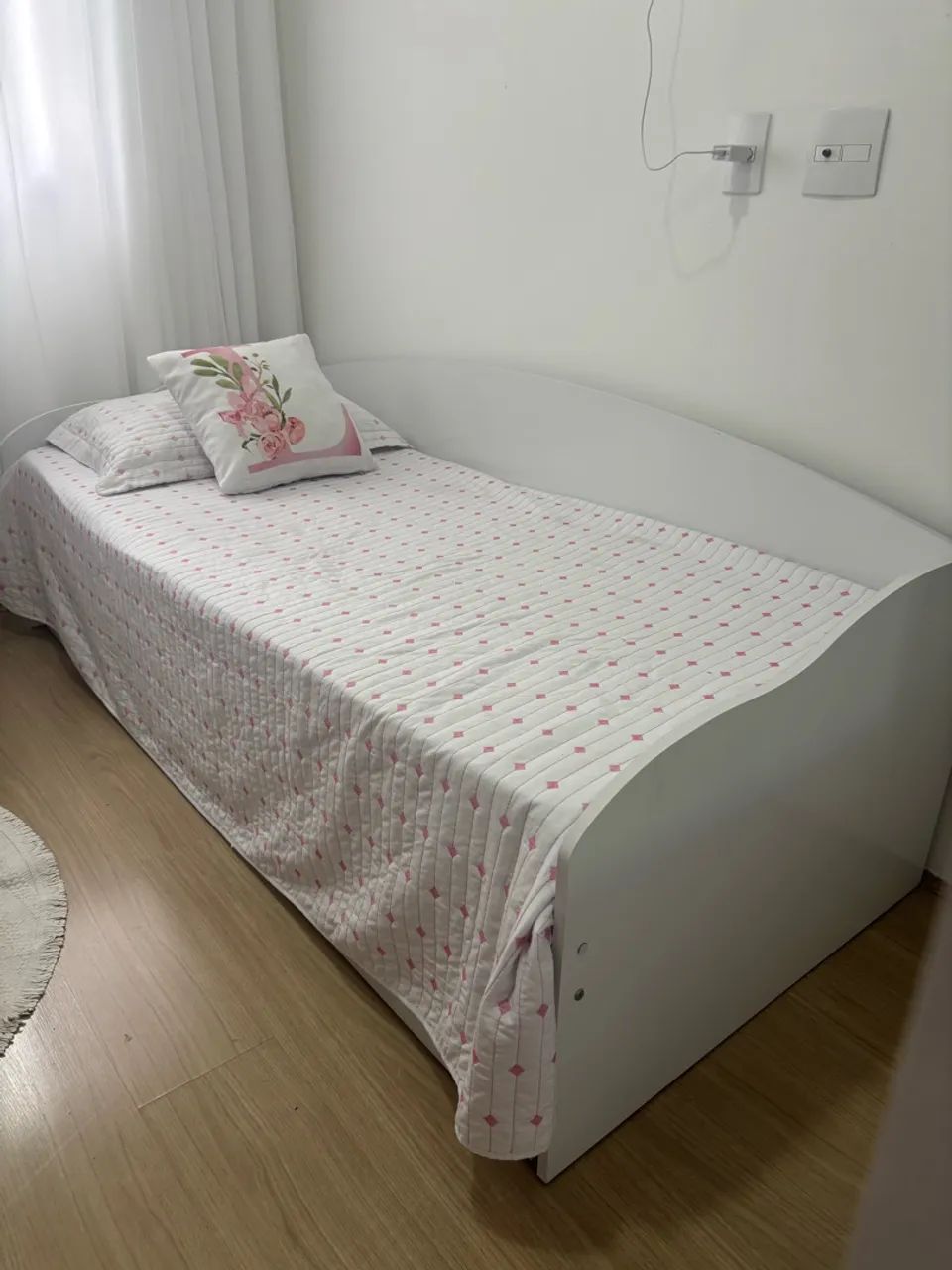 ? BICAMA SOFÁ-CAMA + 2 COLCHÕES ? R$ 400