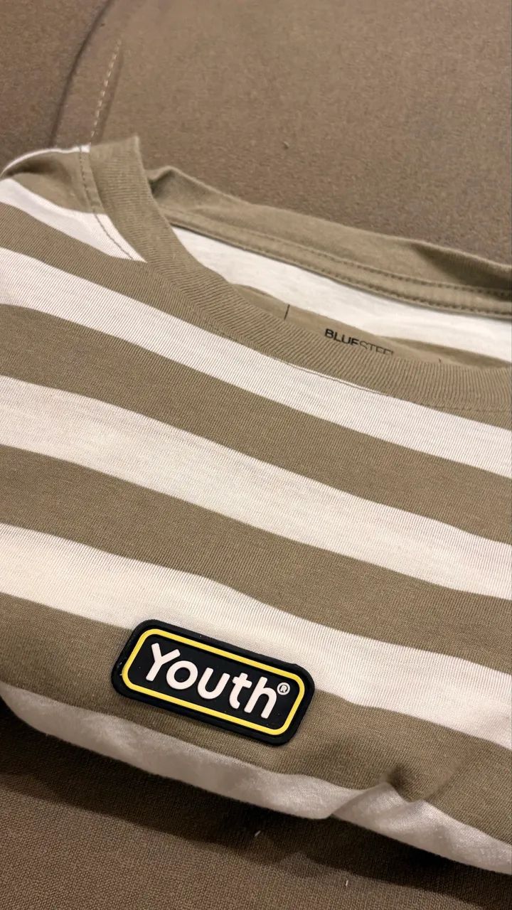 Camiseta Listrada Renner - Ótimo Estado | Veste P/M 