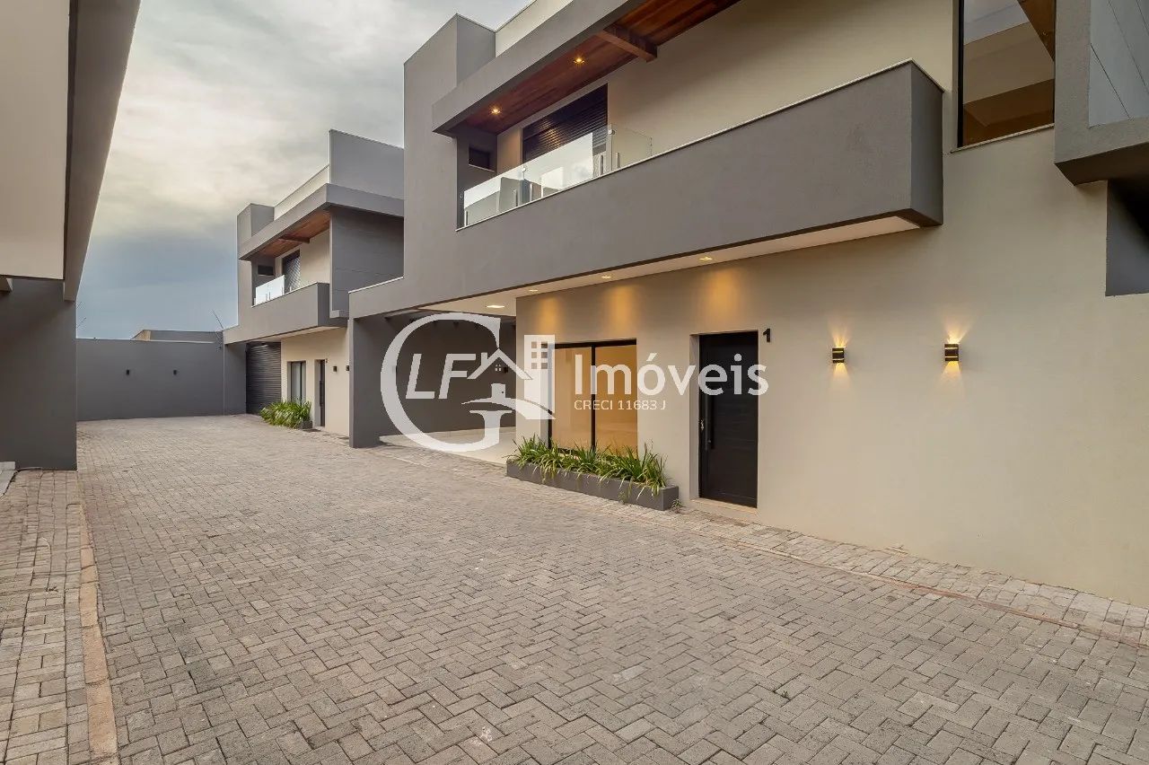 CASA COM 3 SUÍTES + 173m² | CONFORTO, ESPAÇO E LOCALIZAÇÃO PRIVILEGIADA - Foto 5