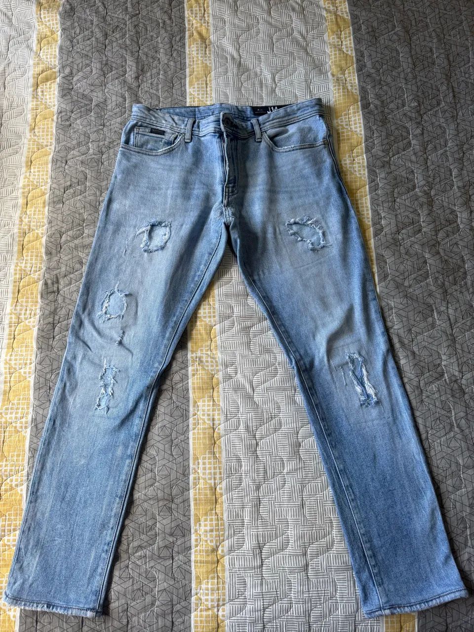 Calça Armani 42