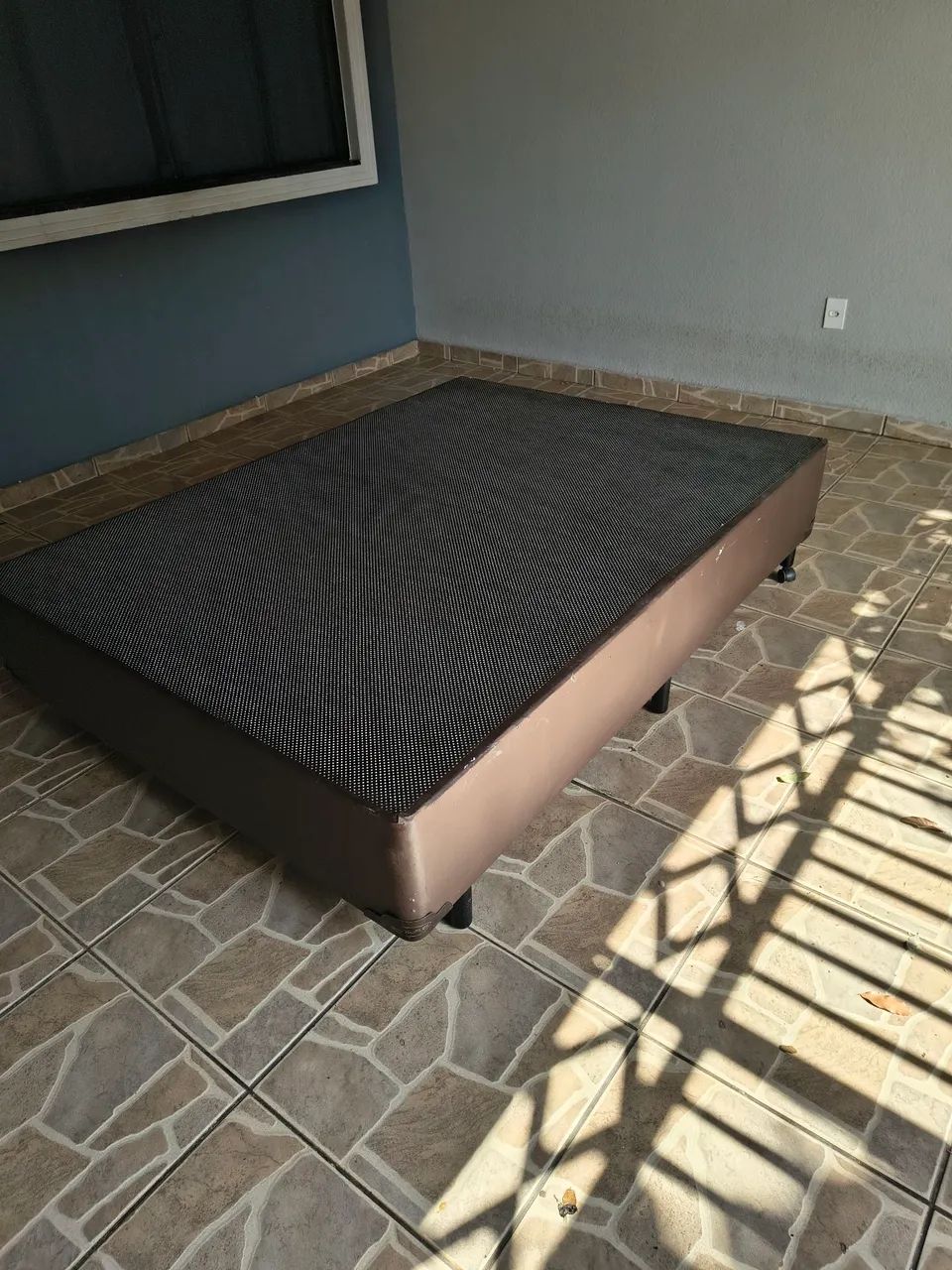 Base cama box (faltando um pé) - Foto 3