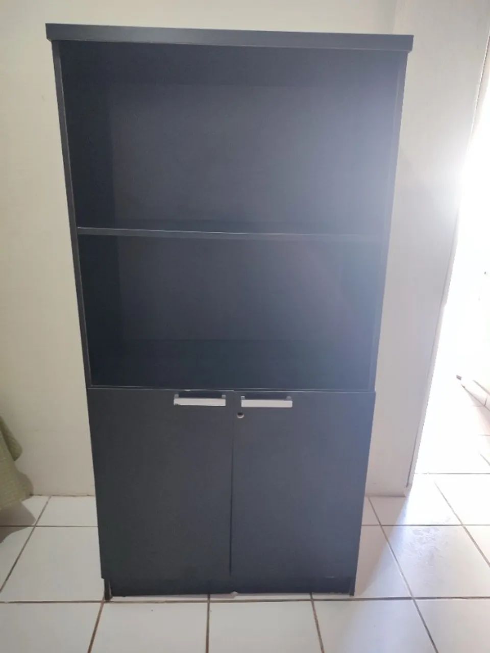 Armário / Estante