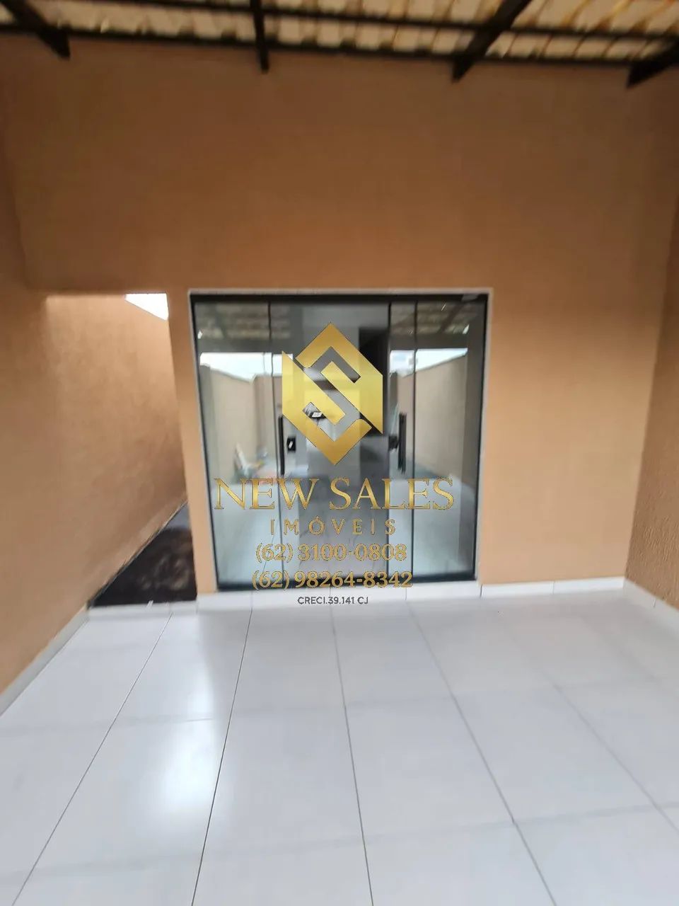 CASA- 2 quartos, Sala, Cozinha, 79 m² de área construída- Trindade - Foto 2